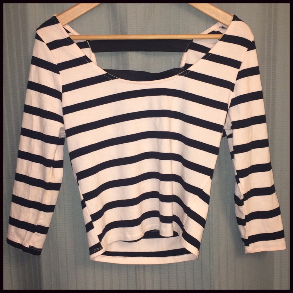 Sleeved Open Back Striped Crop Top